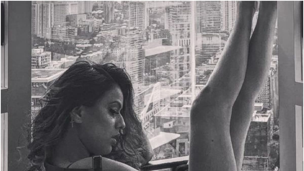 Nia Sharma Flaunts Her Toned Legs in Monochrome Pic