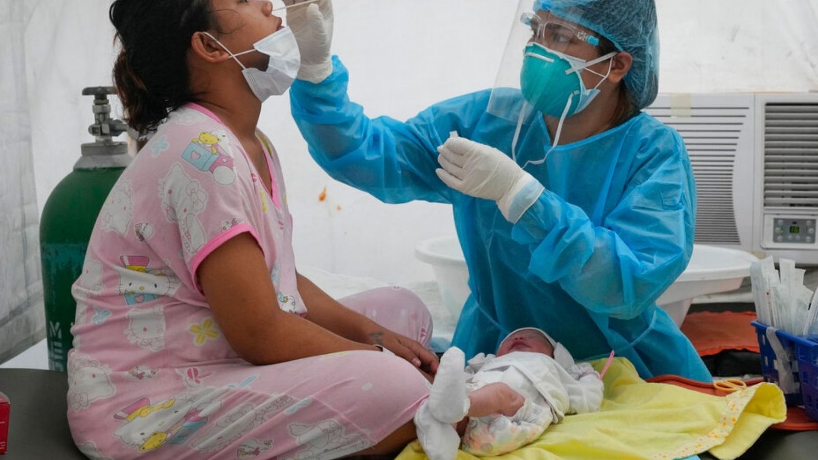 Philippines Tightens Quarantine Rules in Capital Over Omicron