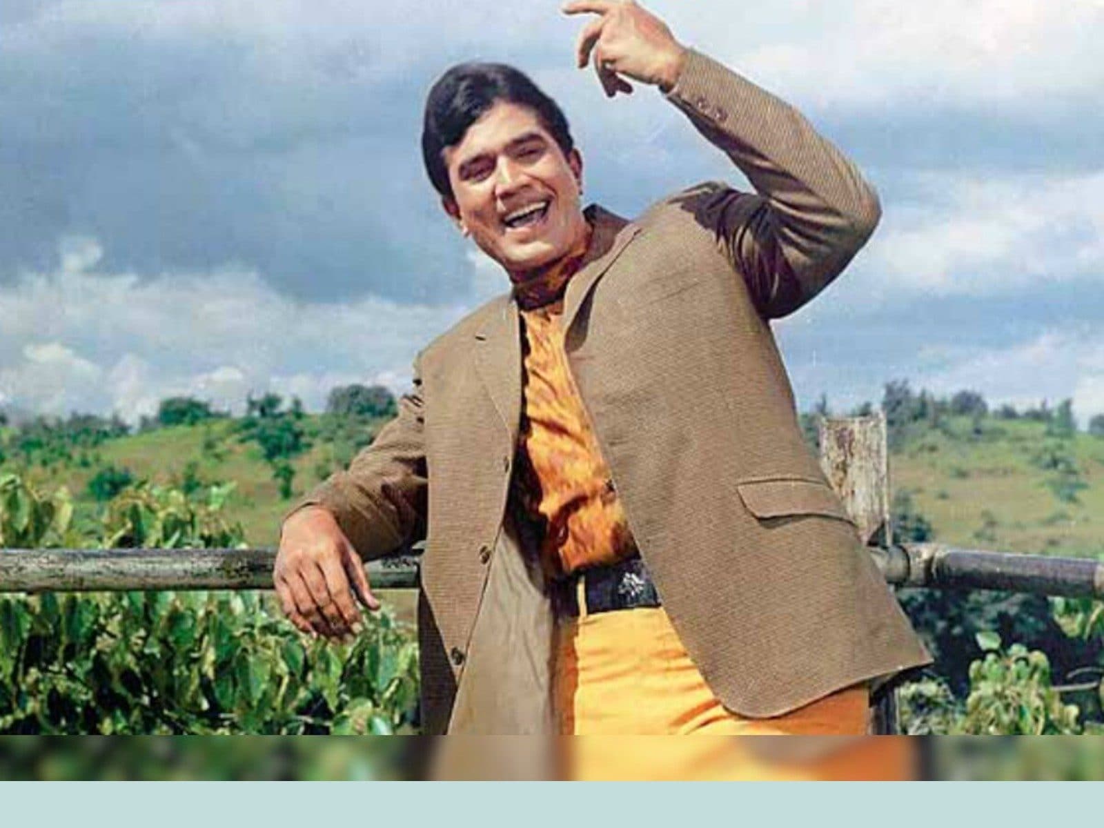 Rajesh khanna deals song