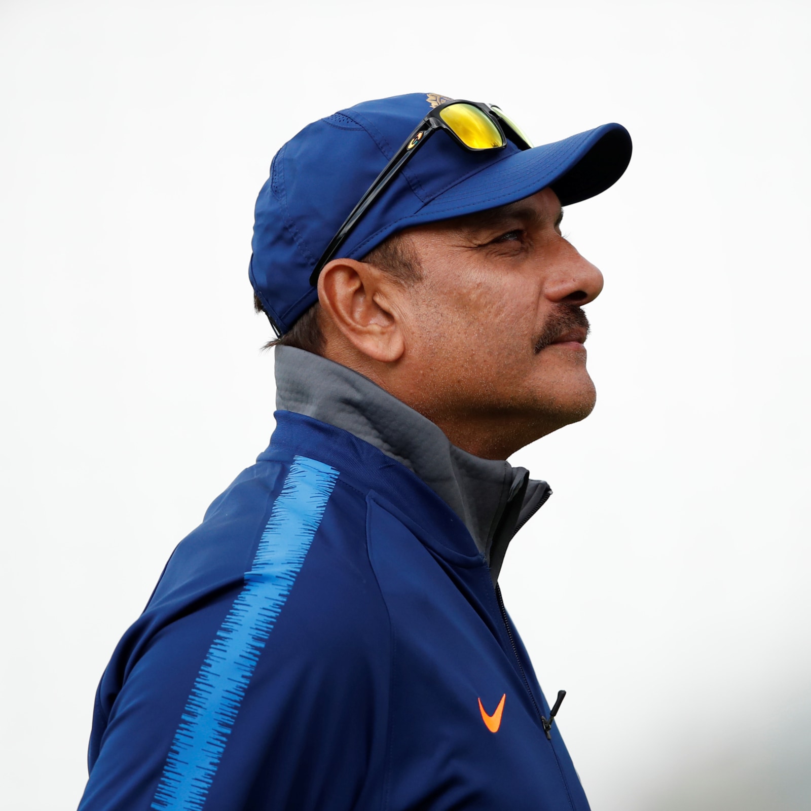 15-crore-bracket-captain-of-the-side-ravi-shastri-on-salary-he-would-ve-drawn-at-ipl-auction