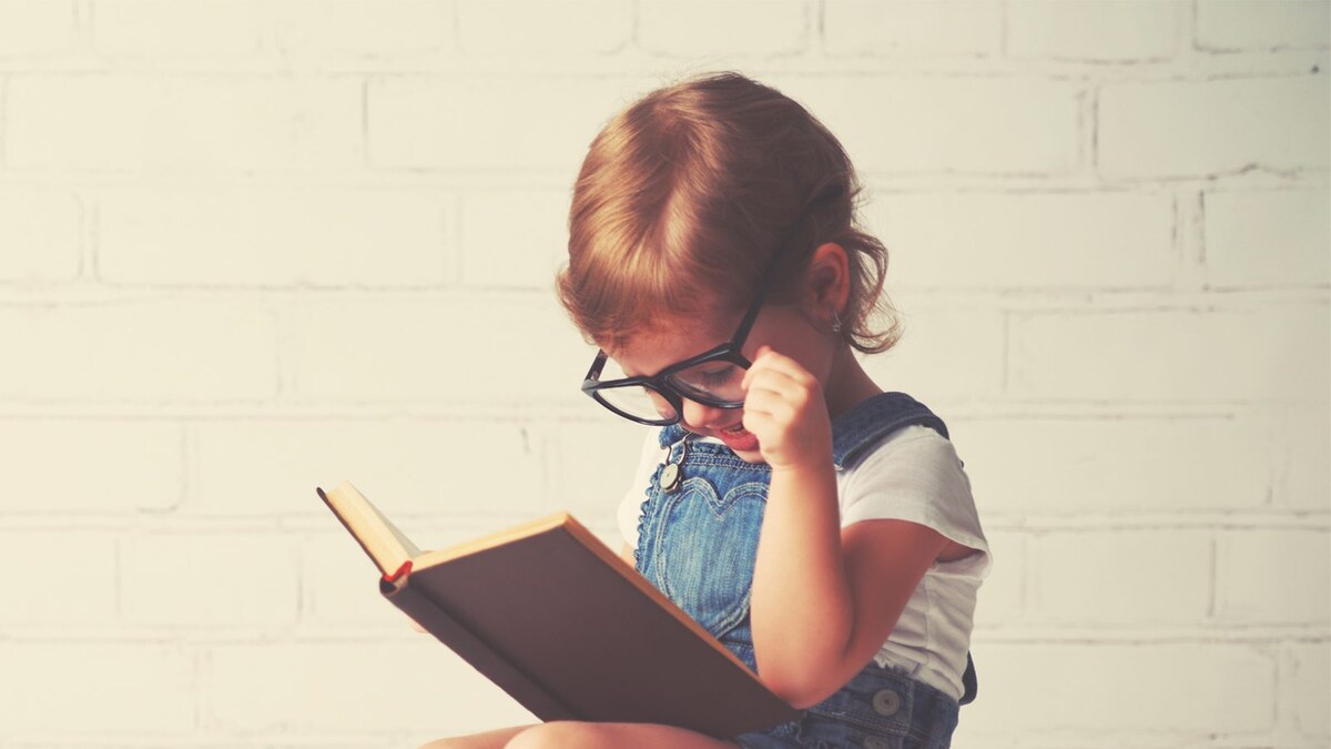 Here's How to Help Your Kids Become Better Readers in 2022