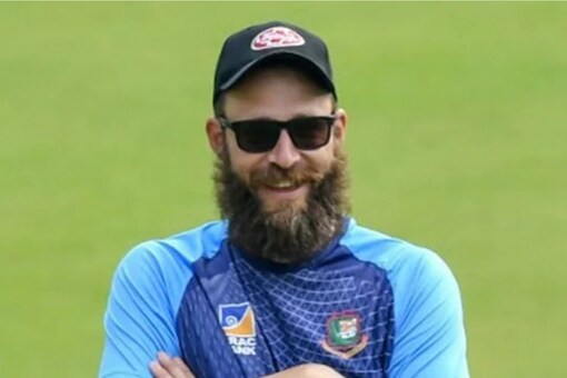 Flower is most likely to have more weightage than Vettori to become the head coach of the Lucknow team.