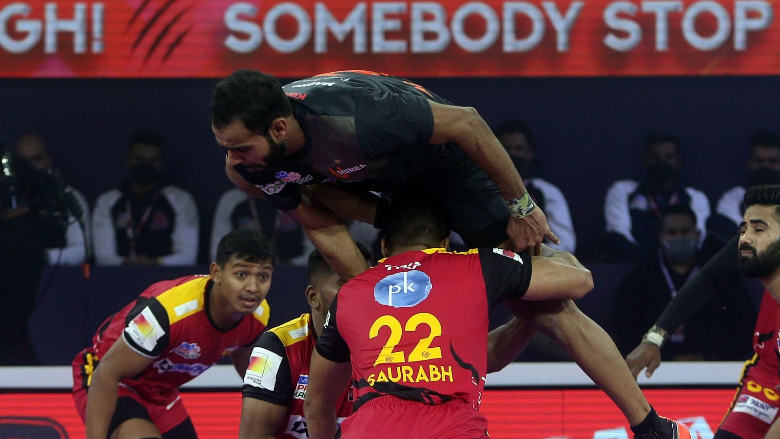 Abhishek Singh Stars As U Mumba Beat Bengaluru Bulls In PKL Season 8 Opener