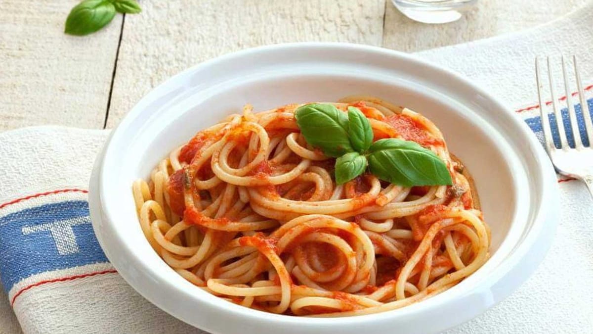 Celebrate Your New Year at Home With This Delicious Spaghetti Recipe ...