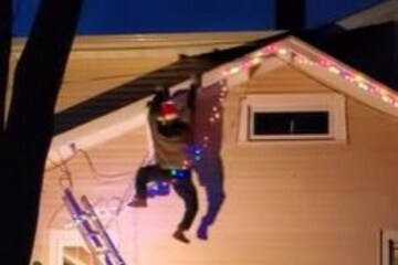 South Jersey man recreates 'Christmas Vacation' lights — complete