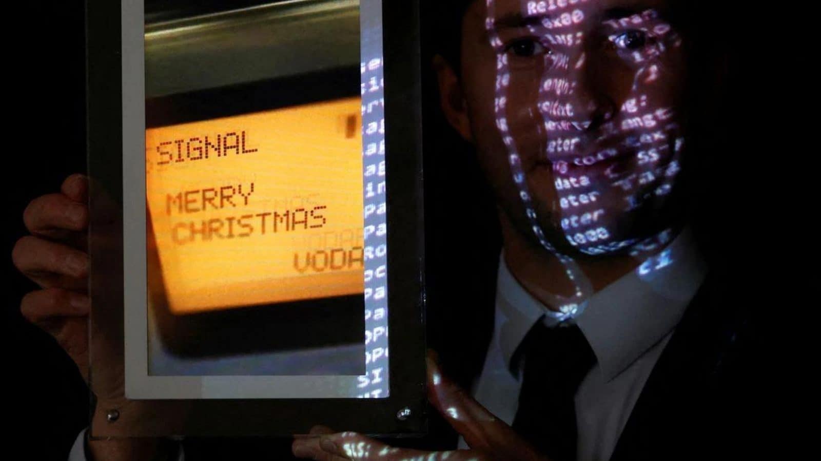 First SMS Reading ‘Merry Christmas’ Sold as an NFT for 0,600