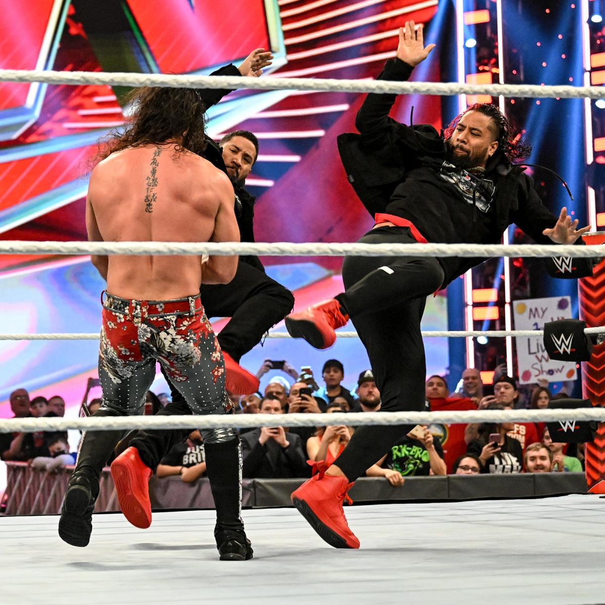 WWE RAW Results: Seth Rollins Meets the Floors of The Usos' Boots; RK ...