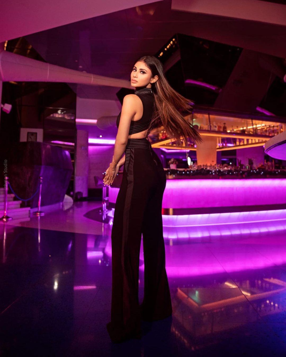 Mouni Roy Black Cut-out Jumpsuit Like as Lady Boss outfit Style #Sleeveless #CropTop Co-Ord Set 4 271318903 203954251934059 9003311848694622756 n