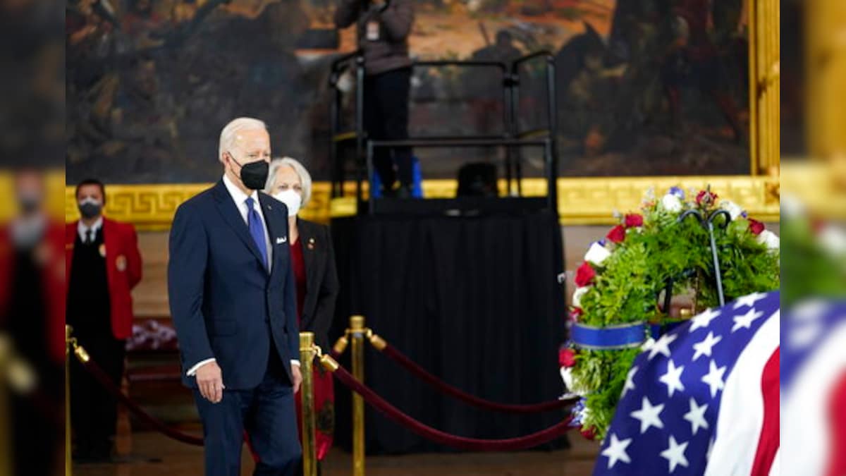 Harry Reid Buried In Family Ceremony In Searchlight, Nevada News18