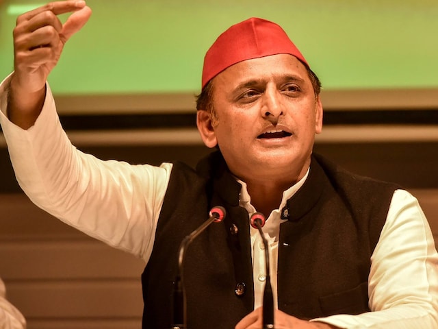 The Samajwadi Party has 111 MLAs in the 403-member UP Assembly, while its ally SBSP has six MLAs.(PTI)

