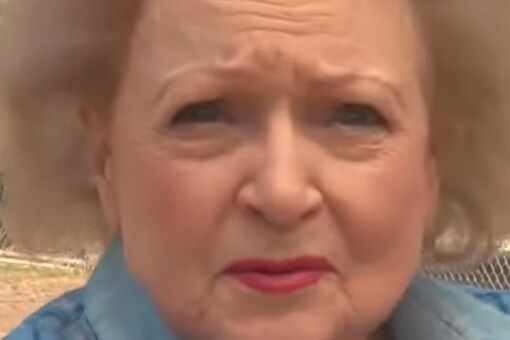 Betty White Challenge' By Fans Keeps Late Actor's Love of Animals Alive Betty White Challenge' By Fans Keeps Late Actor's Love of Animals Alive