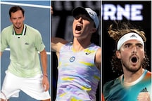 Australian Open Day 10 in Pictures: Iga Swiatek, Daniil Medvedev Avoid Upsets; Stefanos Tsitsipas, Danielle Collins Cruise into Semifinals