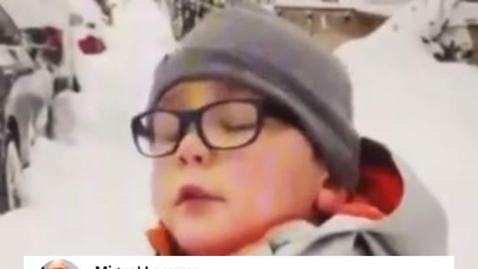 'Exhausted' Toronto Kid Missing School to Shovel Snow is Everyone's 2022 Mood