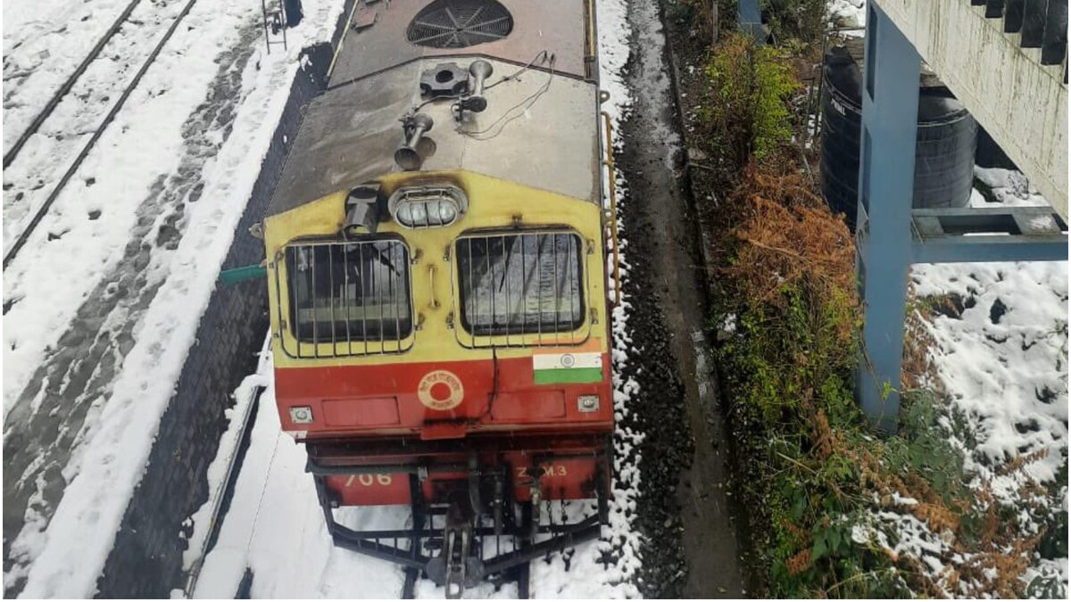 Indian Railways Update: 493 Trains Cancelled as Cold Wave Continues to Grip North India; Check Details Here