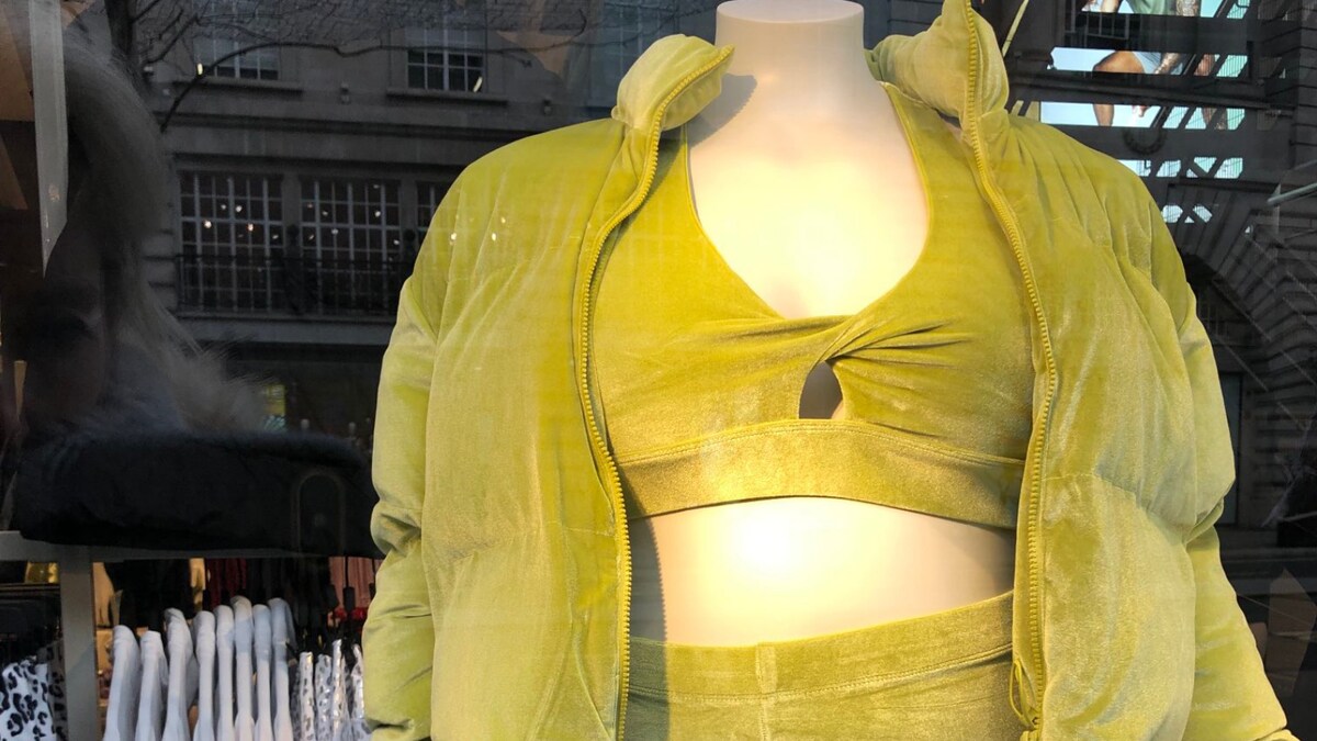 UK Journalist Schooled for Criticising Plus-size Mannequin as Having 'Flabby Curves'