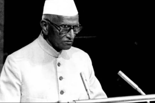 File photo of former PM and Finance Minister Morarji Desai. (Image: Moneycontrol)