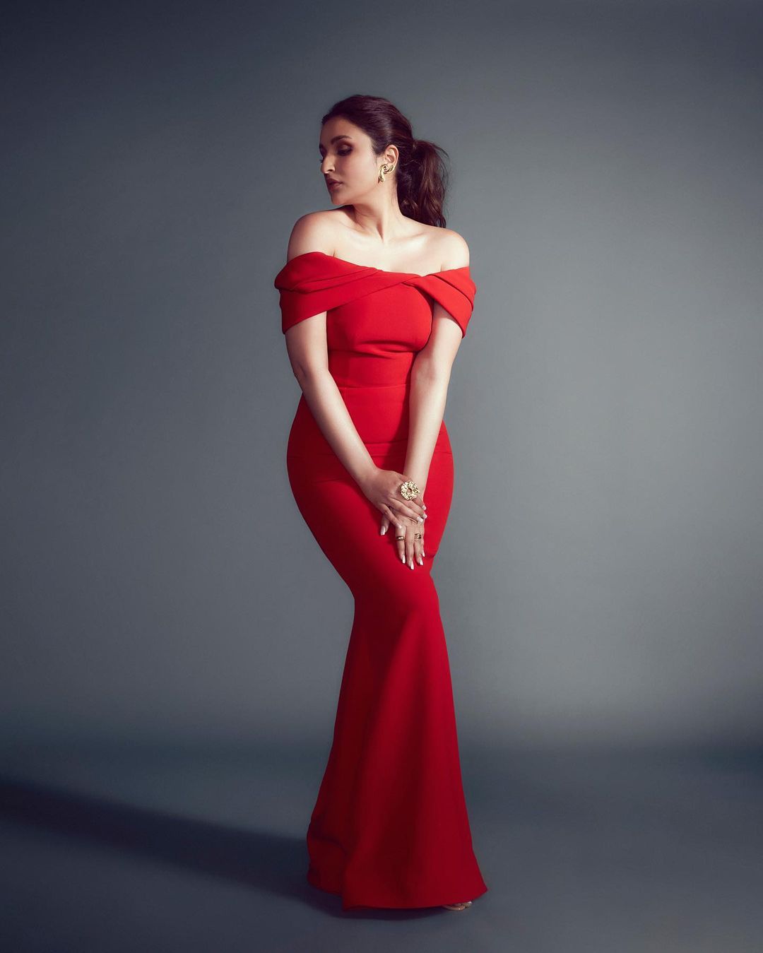 Parineeti Chopra Flaunts Hourglass Figure In Off-shoulder Red Gown ...