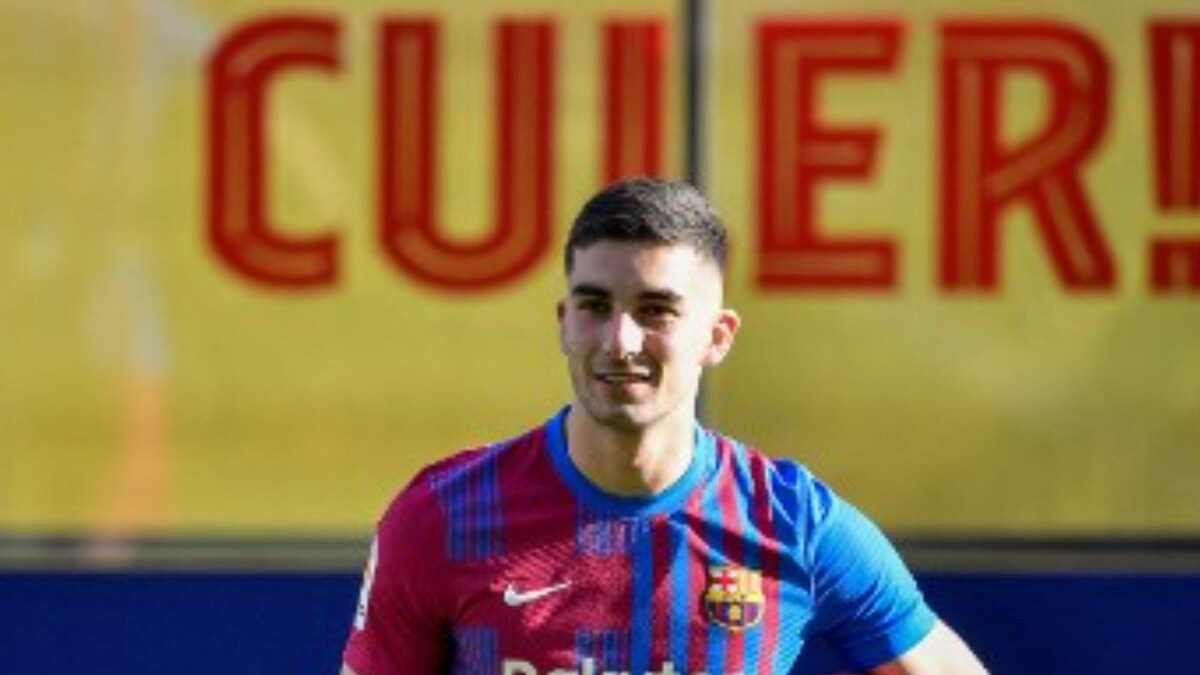 New Barcelona Signing Ferran Torres and Pedri Test Positive For COVID-19