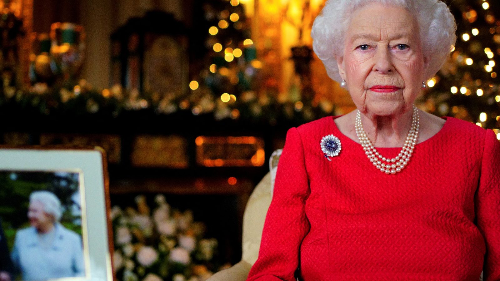 The Queen On Christmas Day 2022 After Man Attempts To Kill Queen Elizabeth Ii, No-Fly Zone Imposed Over  Windsor