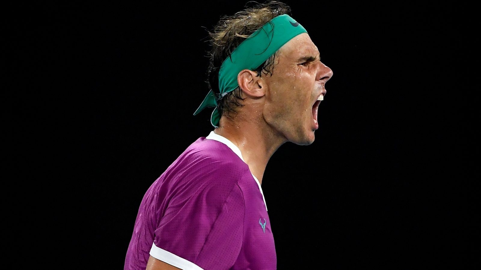 Australian Open 2022 Mens Singles Final Highlights Rafael Nadal Beats Daniil Medvedev 2-6, 6-7, 6-4, 6-4, 7-5 to Win His 21st Major