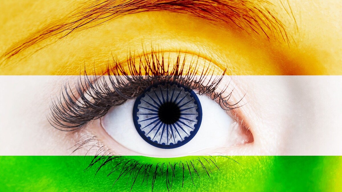 Republic Day 2023 Fashion: Ace the Tricolour Makeup Look With These Simple Tips