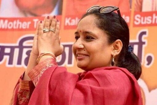 A sitting MLA from adjoining Yamkeshwar in Pauri Garhwal district, Ritu Khanduri was dropped from the seat and now has been fielded from Kotdwar, which is comparatively considered a 'tough seat' to win. (Photo: News18) A sitting MLA from adjoining Yamkeshwar in Pauri Garhwal district, Ritu Khanduri was dropped from the seat and now has been fielded from Kotdwar, which is comparatively considered a 'tough seat' to win. (Photo: News18)