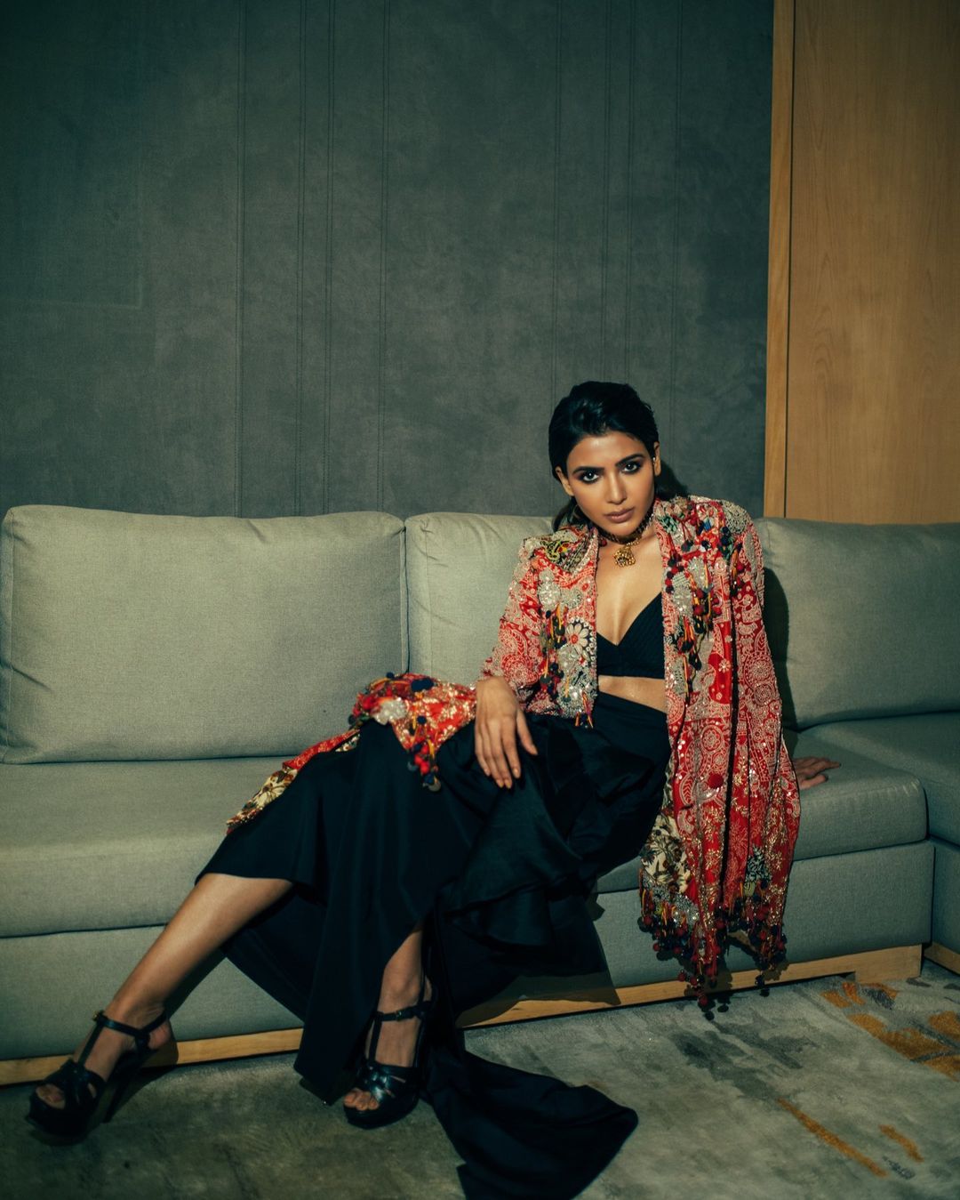 Sraboni Choco on X: The boss lady @Samanthaprabhu2 New Outfit for  #TheFamilyManSeason2 promotion in Mumbai.. #SamanthaAkkineni #Samantha  #SamanthaRuthPrabhu #SAM #WhoIsRaji #TheFamilyManOnPrime..   / X