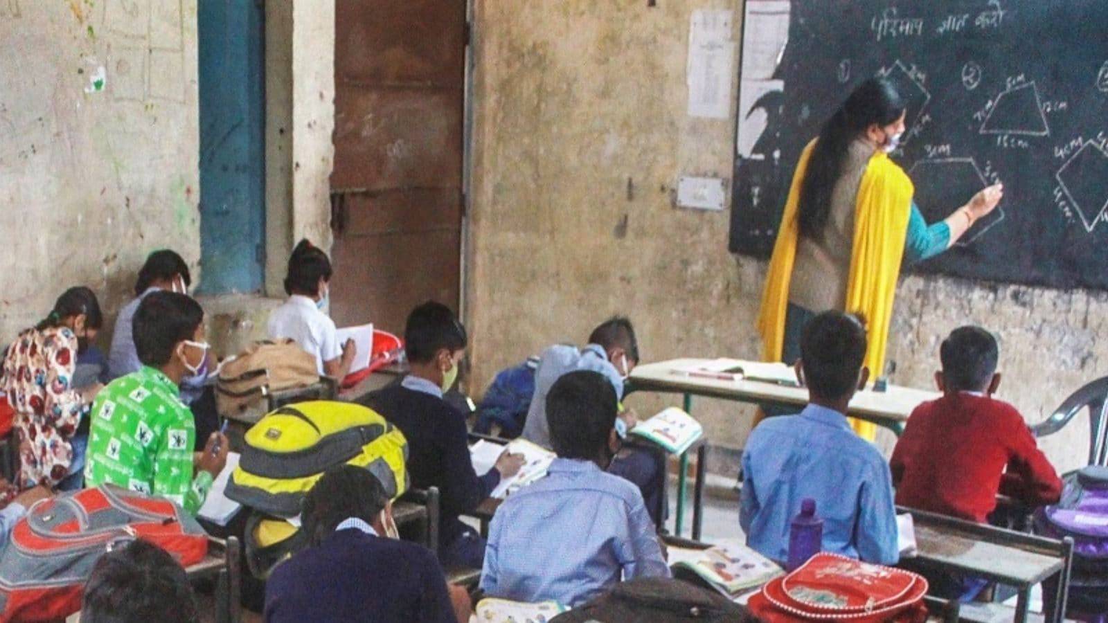 From Bihar to Tamil Nadu, List of States Moving Back to Online Classes
