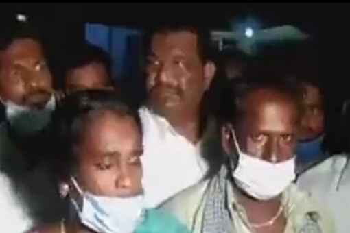 Parents of 17-year-old deceased, who alleged forced conversion. (Screengrab of video shared by SG Suresh)