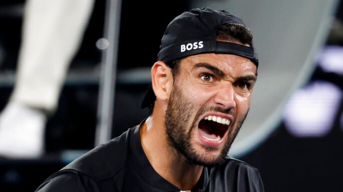 Matteo Berrettini Keeps Title Defense Alive at Queen's Club