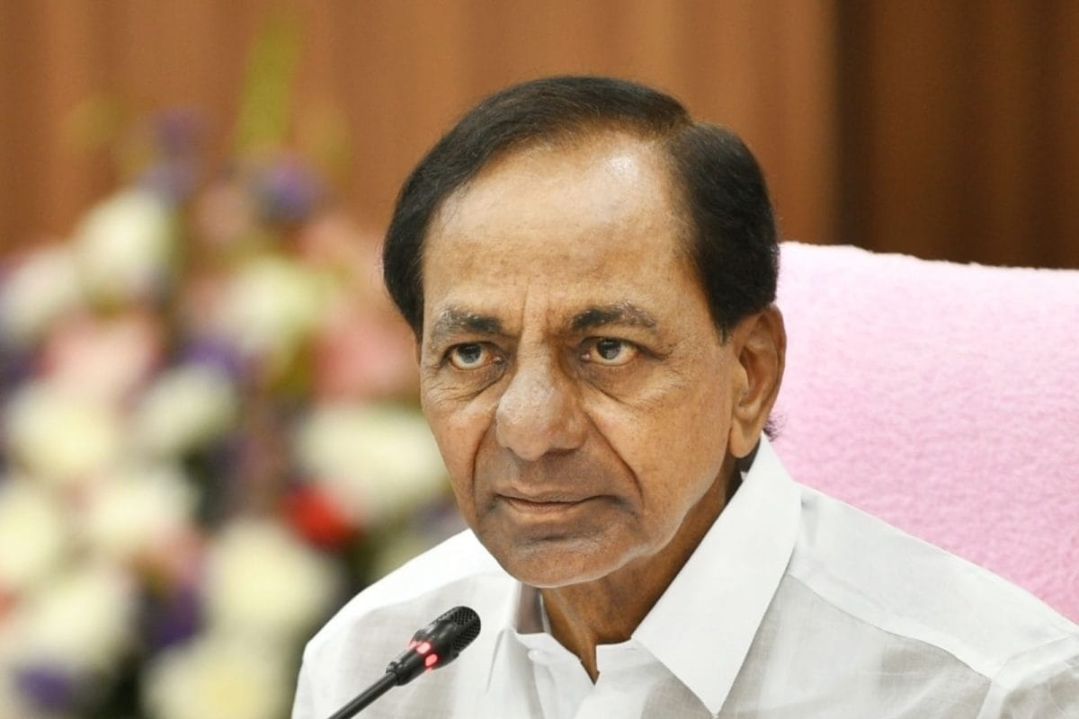 With Eye on 'National Role', Telangana CM KCR to Embark on Tour Today  Starting from Delhi, Punjab Next