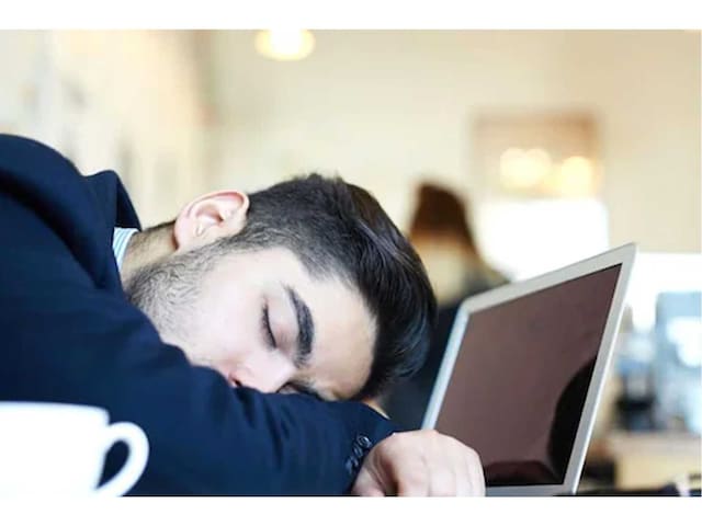 Feeling Sleepy During Work Hours? Well, Here're 3 Tips That May Help a Great Deal - News18