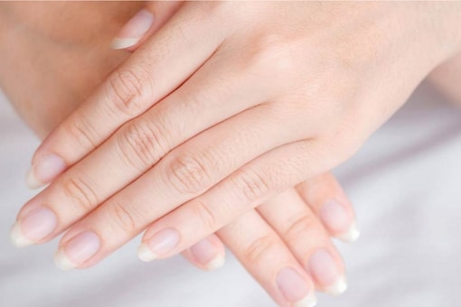 Try These DIY Nail Masks to Get Healthy and Shiny Nails