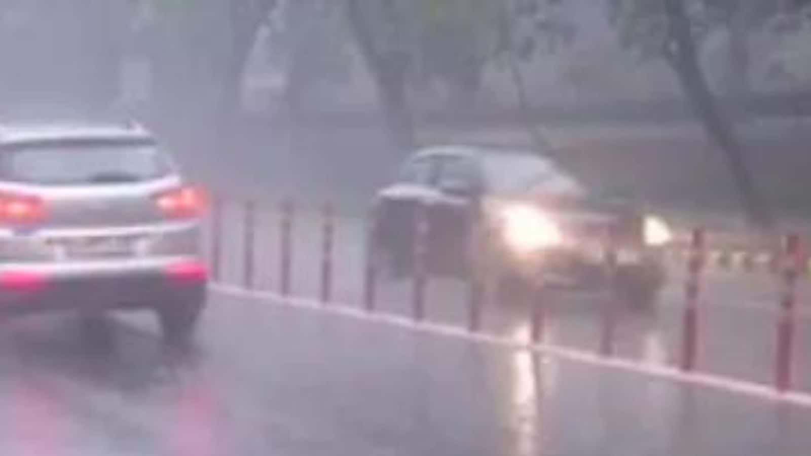 Rains Bring Down Delhi’s Maximum Temp to Season’s Lowest