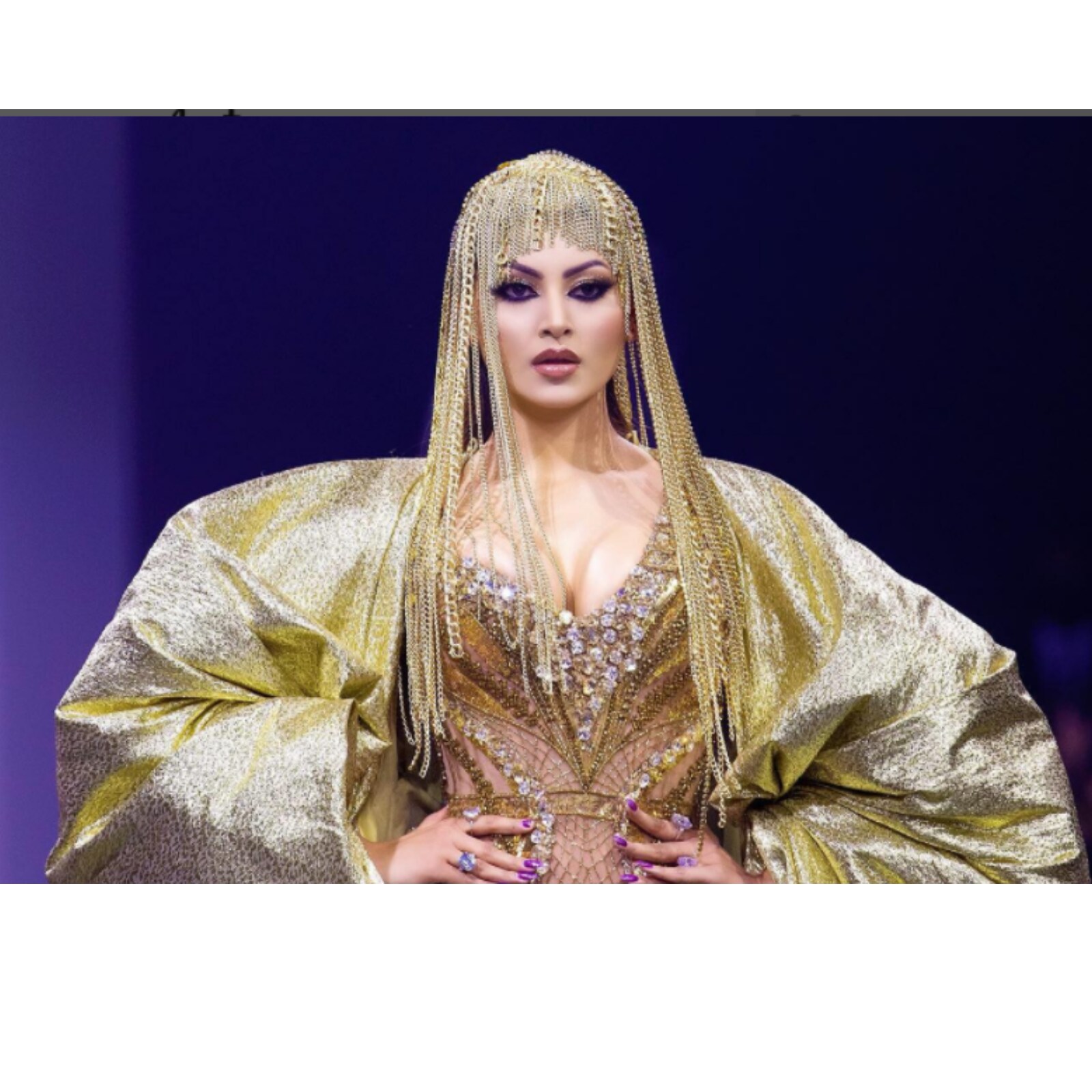 urvashi rautela golden dress Urvashi Rautela Creates 24 Karat Magic Dressed In A Glistening Gold Dress  For Amato At The Arab Fashion Week 2022