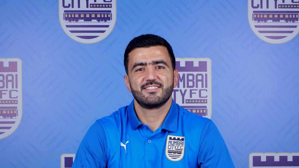 ISL 2021-22: Ahmed Jahouh Pens One-year Contract Extension with Mumbai City FC