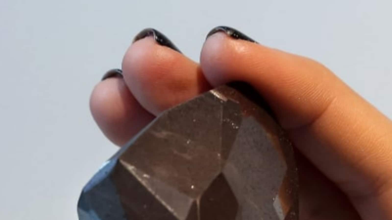 55face Black Diamond 'Enigma', Largest Ever Cut, Sells For 4.3