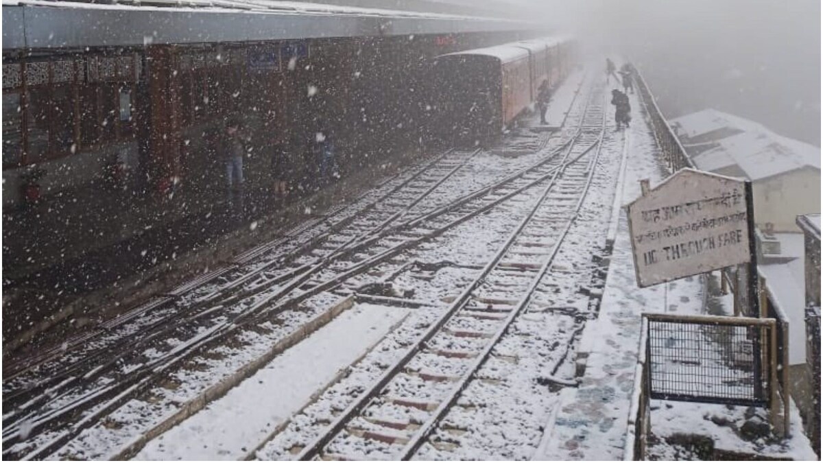 Indian Railways Cancels 749 Trains Today; Here’s Step-by-step Guide to Check Full List