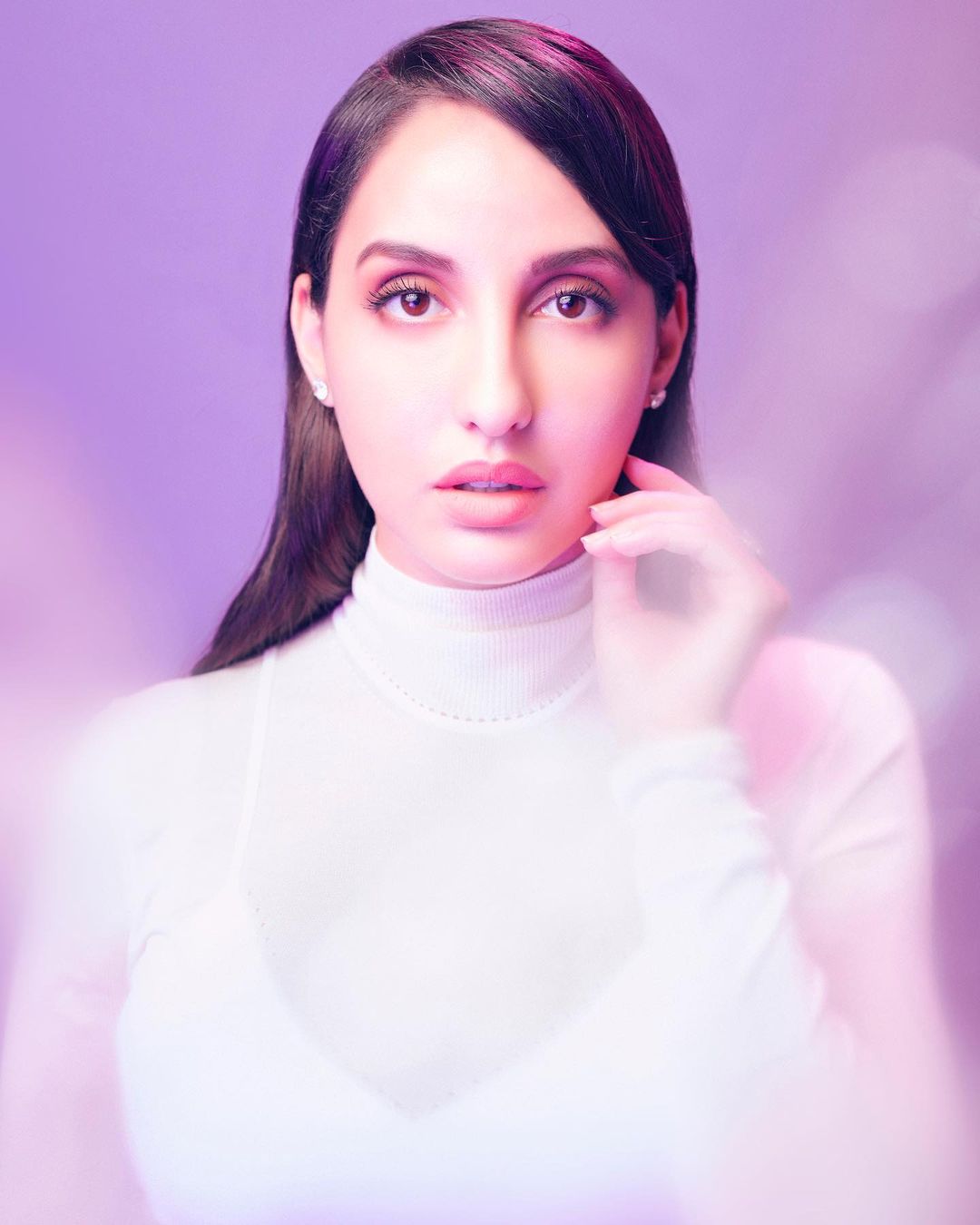 Nora Fatehi Leaves Fans Impressed With Her Impeccable Makeup Looks, Check  Out The Diva's Flawless Pictures - News18