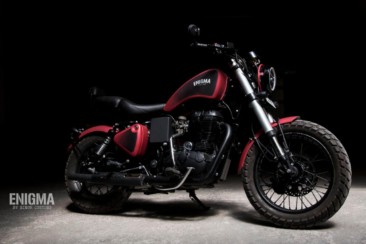 Red black royal enfield store classic 350