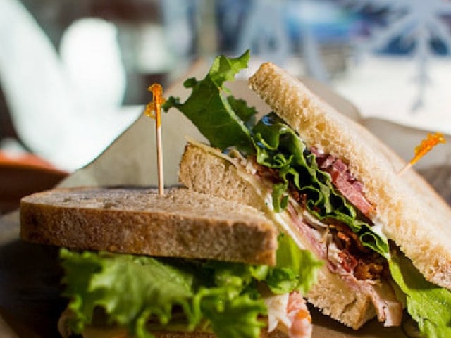 Mum Furious After School Staff Asked Her Daughter to 'Take Sandwich Out ...