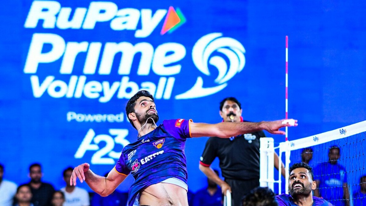 Prime Volleyball League Bengaluru Torpedoes Get Come from Behind Win
