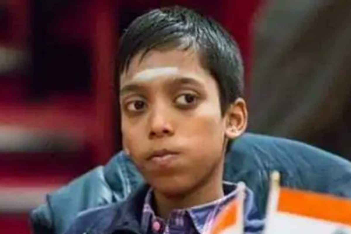 Chess.com - India on X: 🚨🚨🚨 BREAKING: Congratulations to 18-year-old  🇮🇳 GM Praggnanandhaa on reaching a #FIDEWorldCup final against  @MagnusCarlsen and confirming his qualification for the 2024 Candidates  Tournament! He defeated GM