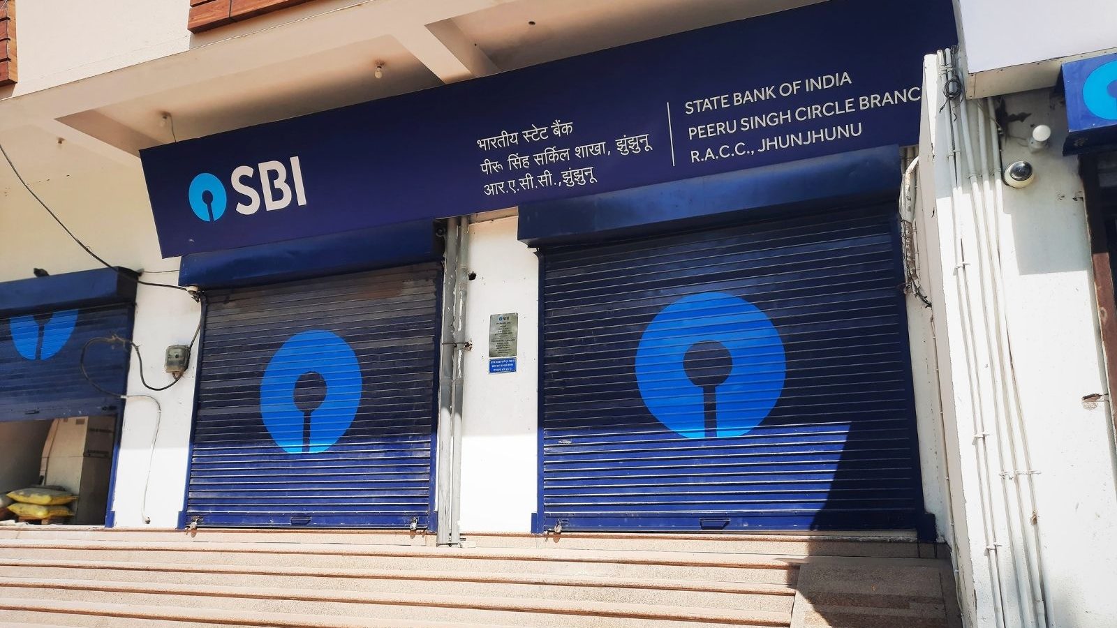 SBI Is Warning Users Against Online Scams From These Numbers
