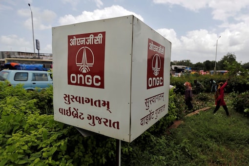 In the ONGC OFS, a minimum of 25 per cent of the shares are reserved for mutual funds and insurance companies
