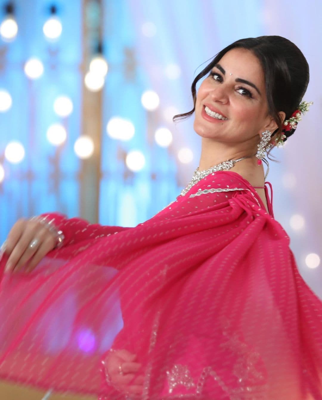 shanti priya pink dress #omshantiom #shantipriya #deepikapadukone #srk #sewing #lehenga #fashiondesign