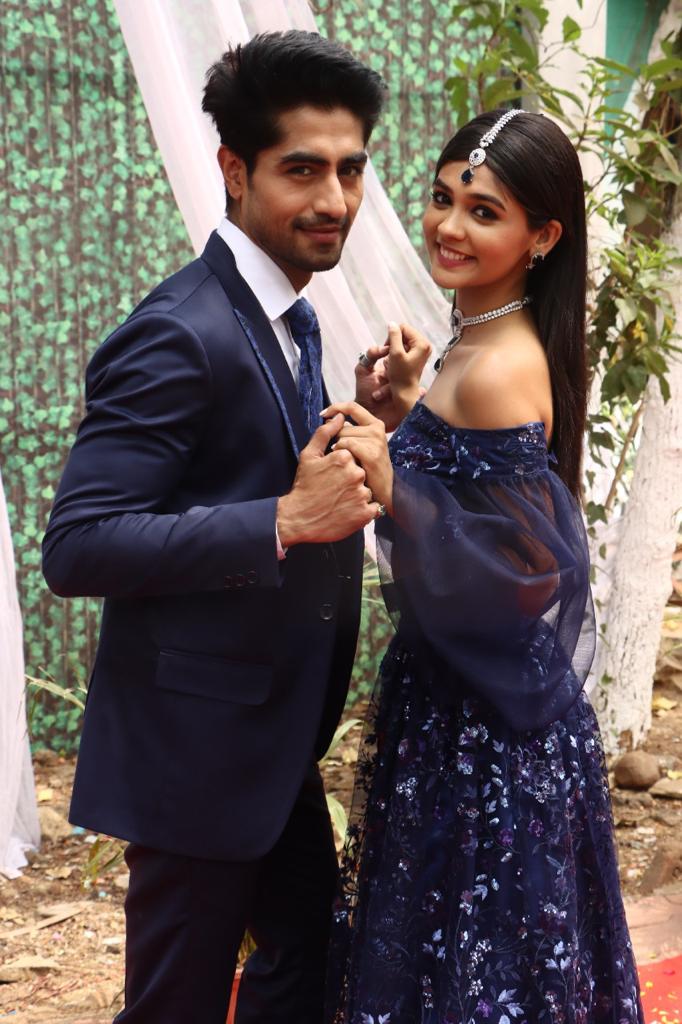 Dress Yeh Rishta Kya Kehlata Hai Serial Akshara Hai Akshara Ki