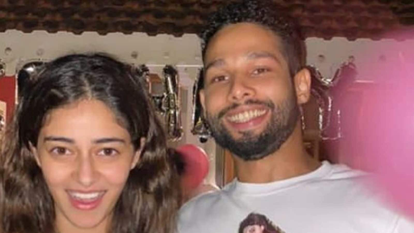 Koffee with Karan 7: Siddhant Chaturvedi Clarifies Nepotism Remark On Ananya  Panday, Calls It 'My Truth' - News18