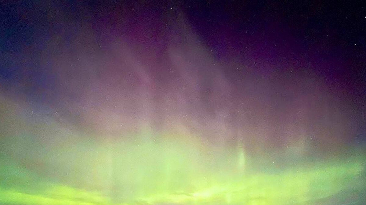 Spectacular Aurora Borealis Lights up Scotland Skies in Viral Photos ...