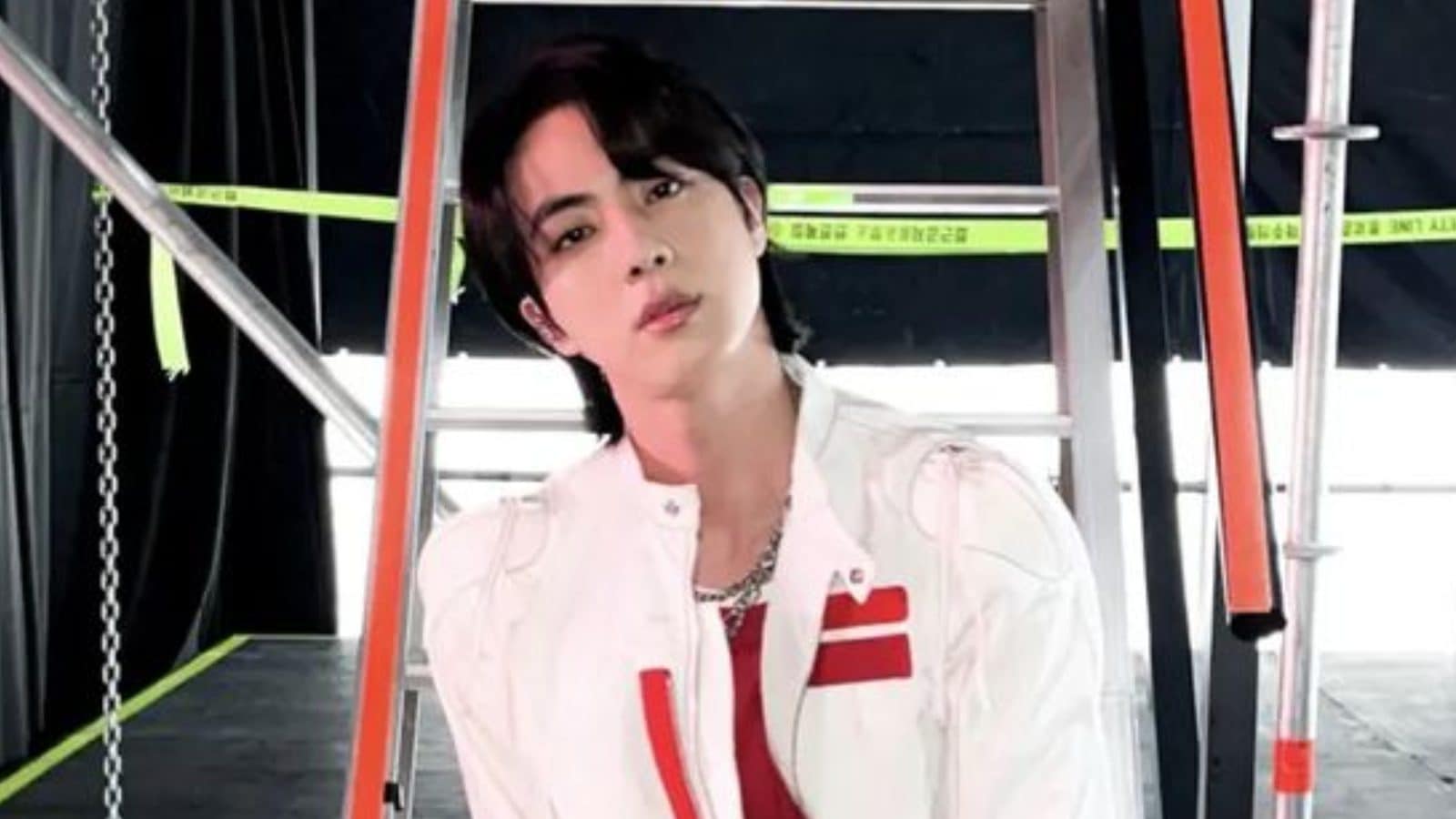 BTS: Jin Undergoes Surgery For Index Finger; ARMYs Call It 'Buri Nazar ...